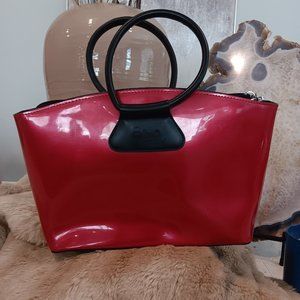 BEIJO red  patent leather Purse Pre-Owned